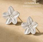 Luxe Bloem Oorbellen Dames Zilverkleurig - Statement Oorbellen Bloemen - Waterproof & Hypoallergeen - Premium Stainless Steel