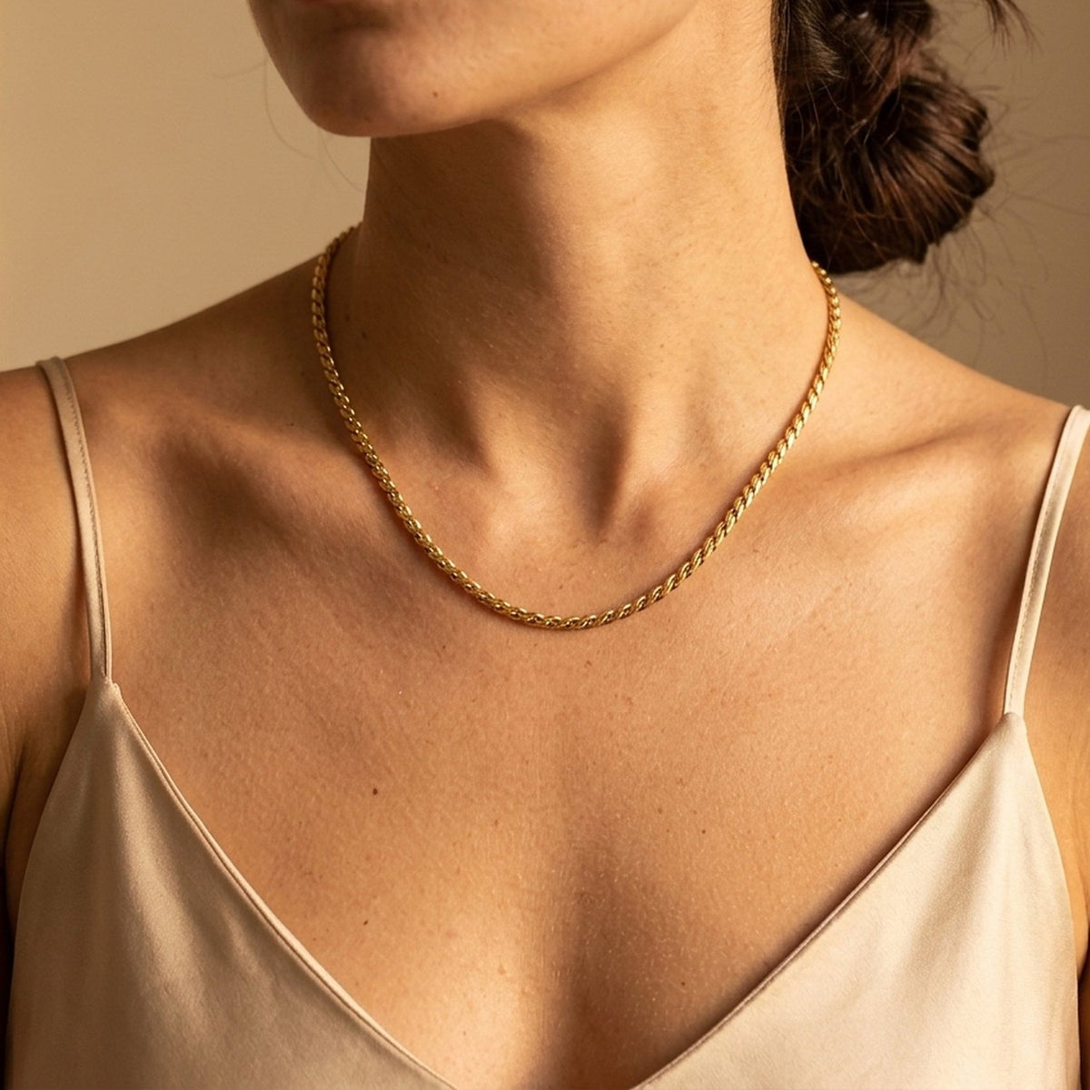 Siri – Gedraaide Schakelketting 3 mm – Goudkleurig