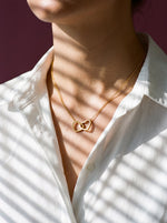 Lundholm Melia ketting goudkleurig, sfeerbeeld