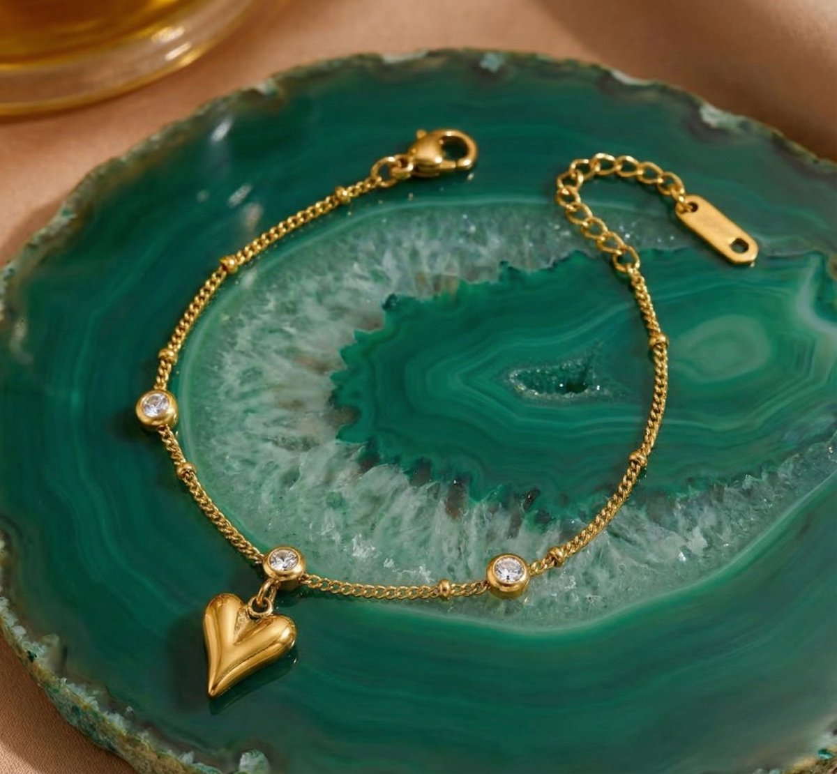 Lundholm Christina armband goudkleurig, detail