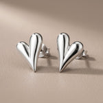 Lundholm Inez – Hartjes Oorknopjes Dames – Zilver