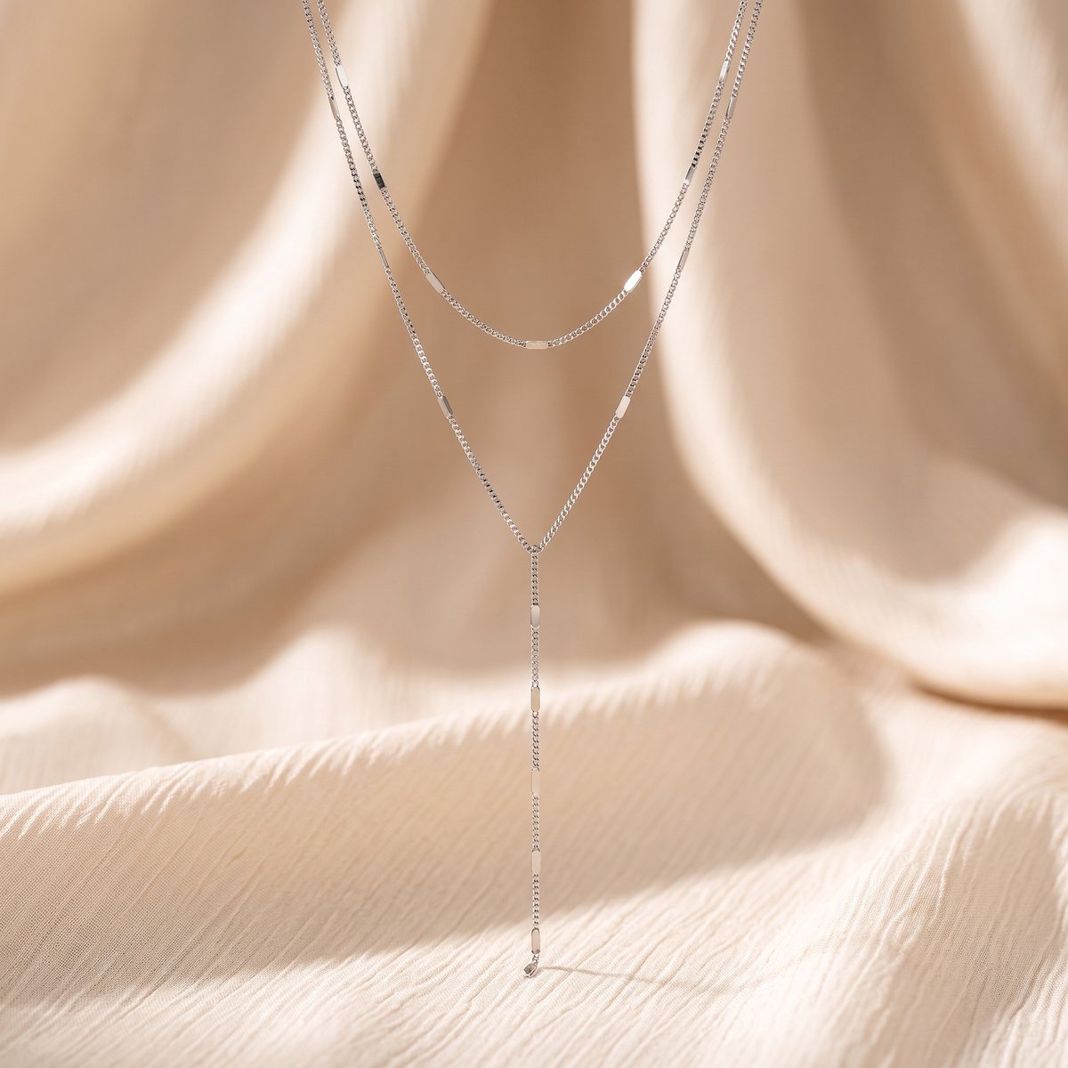 Lundholm Nathalie dubbele ketting zilver y-hanger detail