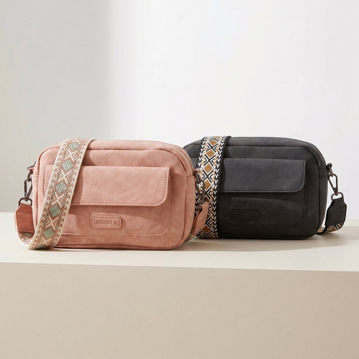 Lundholm Sandviken roze dames — zijaanzicht crossbody