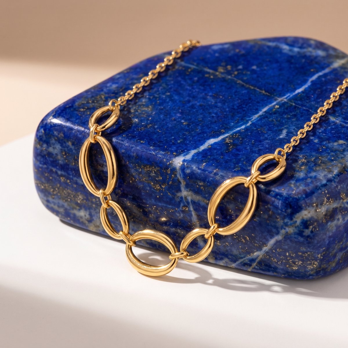 Lundholm Suze – Schakelketting met Ovale Schakels – Goudkleurig – foto 4