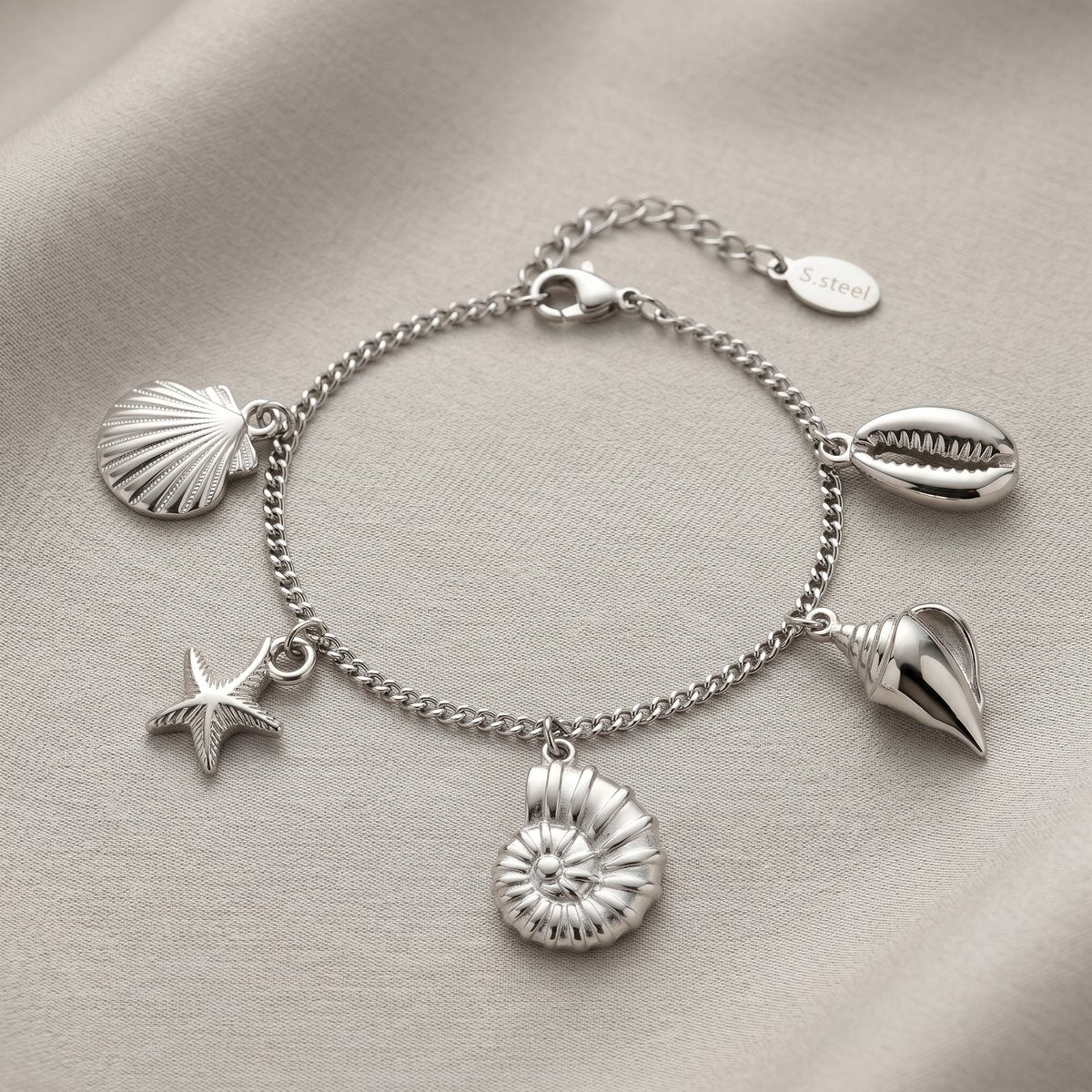 Lundholm Solveig bedelarmband dames zilverkleurig stainless steel schelpen zeester beach vibes