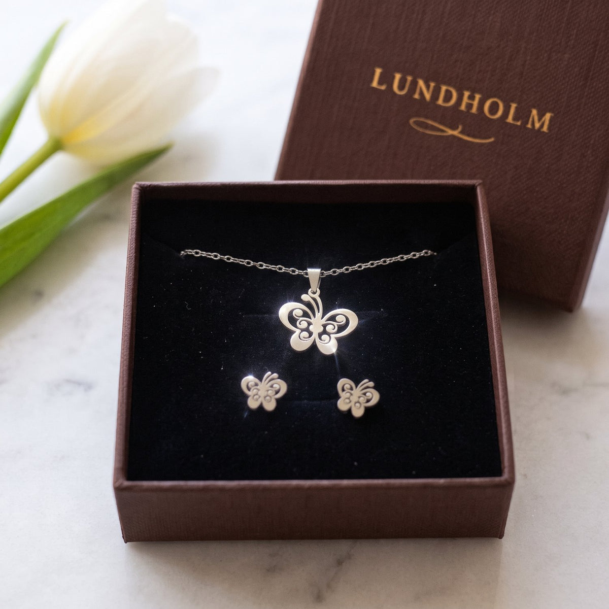 Lundholm Edda sieradenset zilver in luxe Lundholm doosje