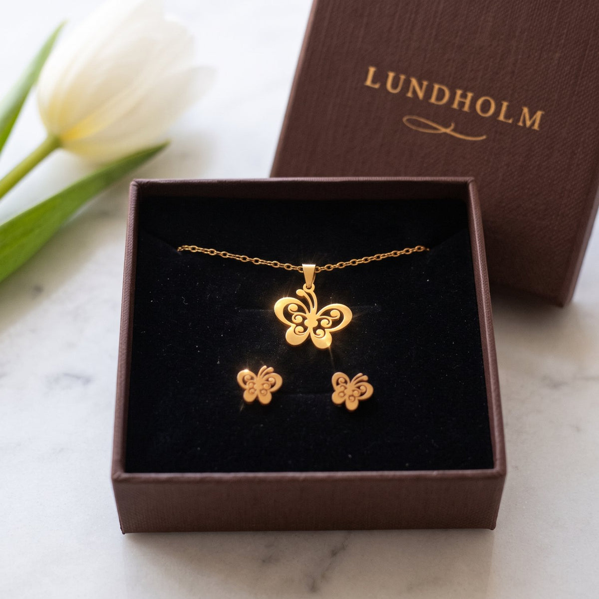 Lundholm Edda sieradenset goud in luxe Lundholm doosje