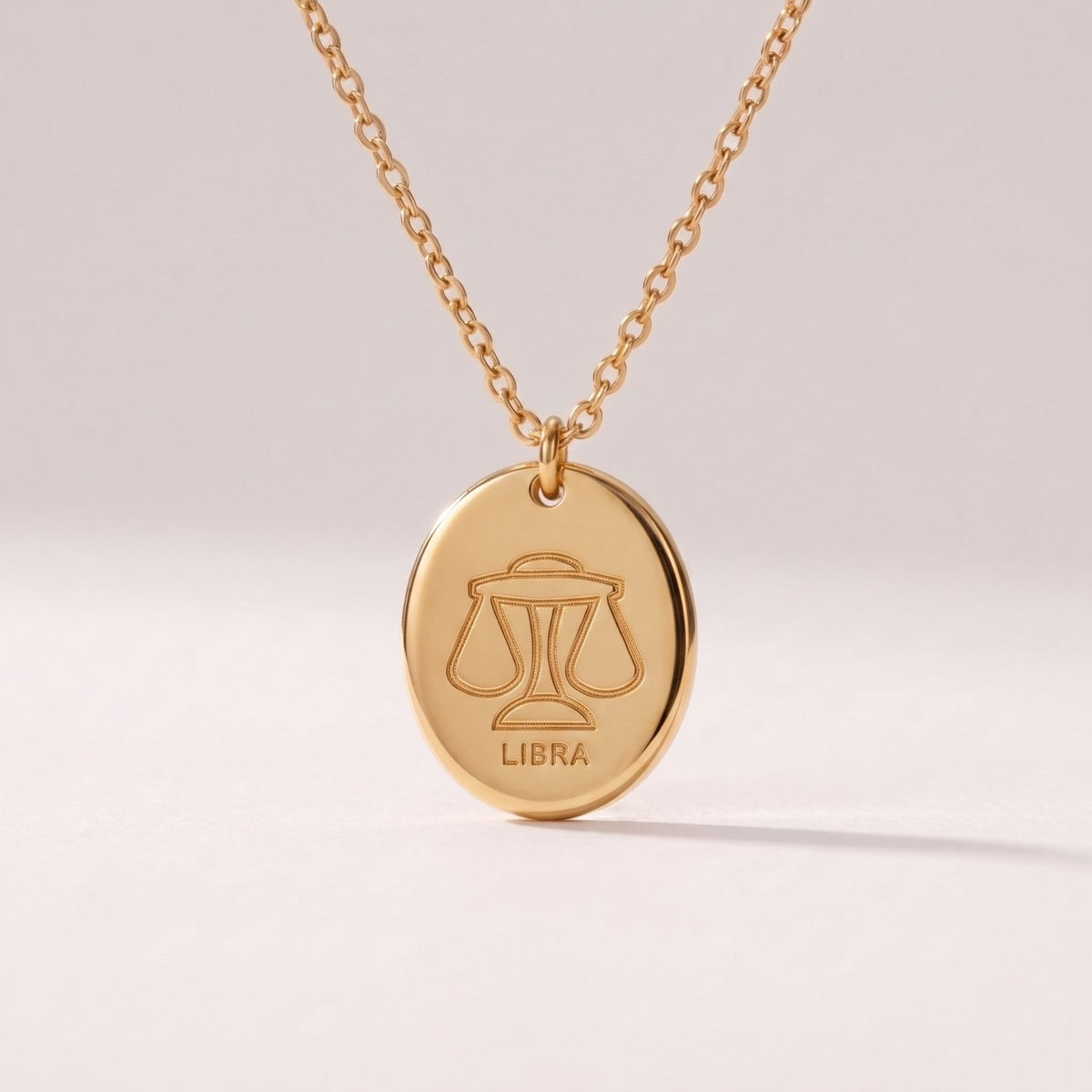 Lundholm Solenne sterrenbeeld ketting Weegschaal, goudkleurig