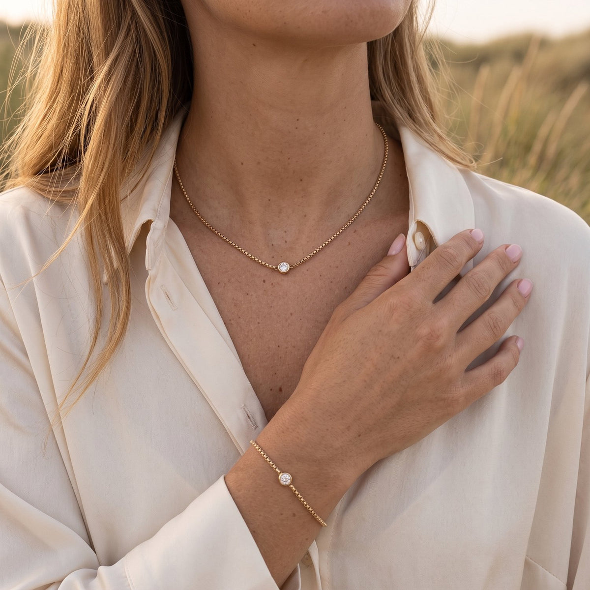 Lundholm Anah – Zirkonia Sieradenset met Ketting en Armband – Goudkleurig – foto 2
