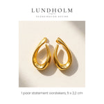 Lundholm Iris oorbellen goudkleurig, Scandinavisch design