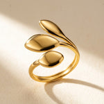 Lundholm Vilma blaadjes statement ring goudkleurig