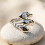 Lundholm Vilma blaadjes ring zilverkleurig, close-up