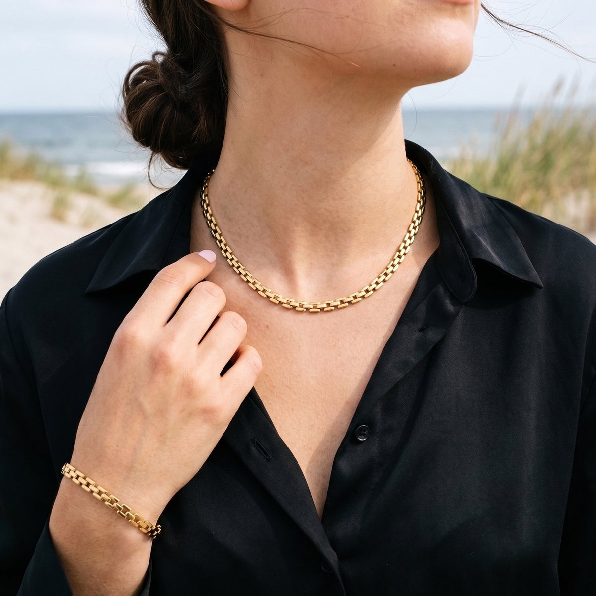 Lundholm Vendela sieradenset ketting en armband, goudkleurig, gedragen