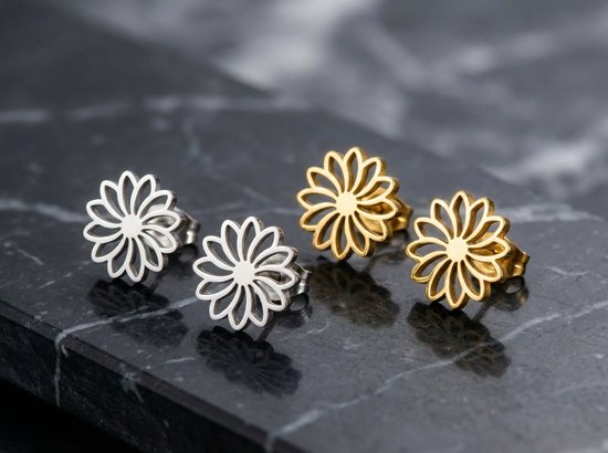 Lundholm Aya bloem oorknopjes overzicht — elegante damessieraden goud zilver