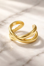 Lundholm Liz earcuff goud geometrisch — moderne oorklem zonder piercing premium stainless steel