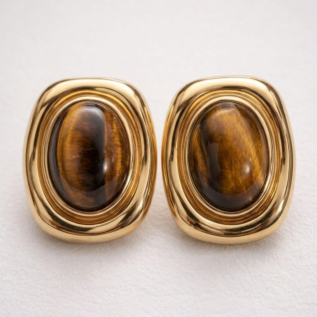 Cleo – Tigerauge Ohrstecker Damen – Goldfarben