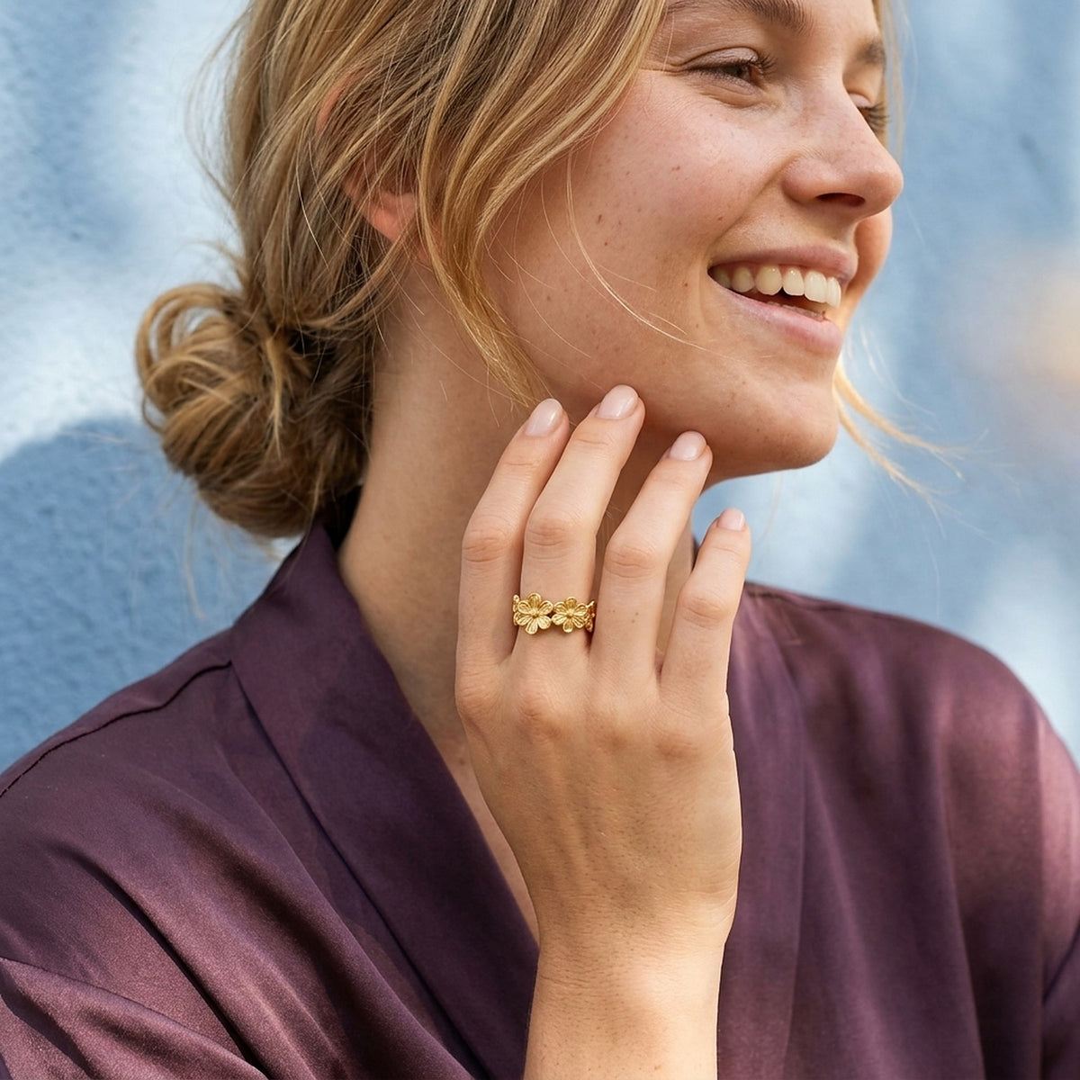 Flora – Ring met Verbonden Bloemetjes Dames