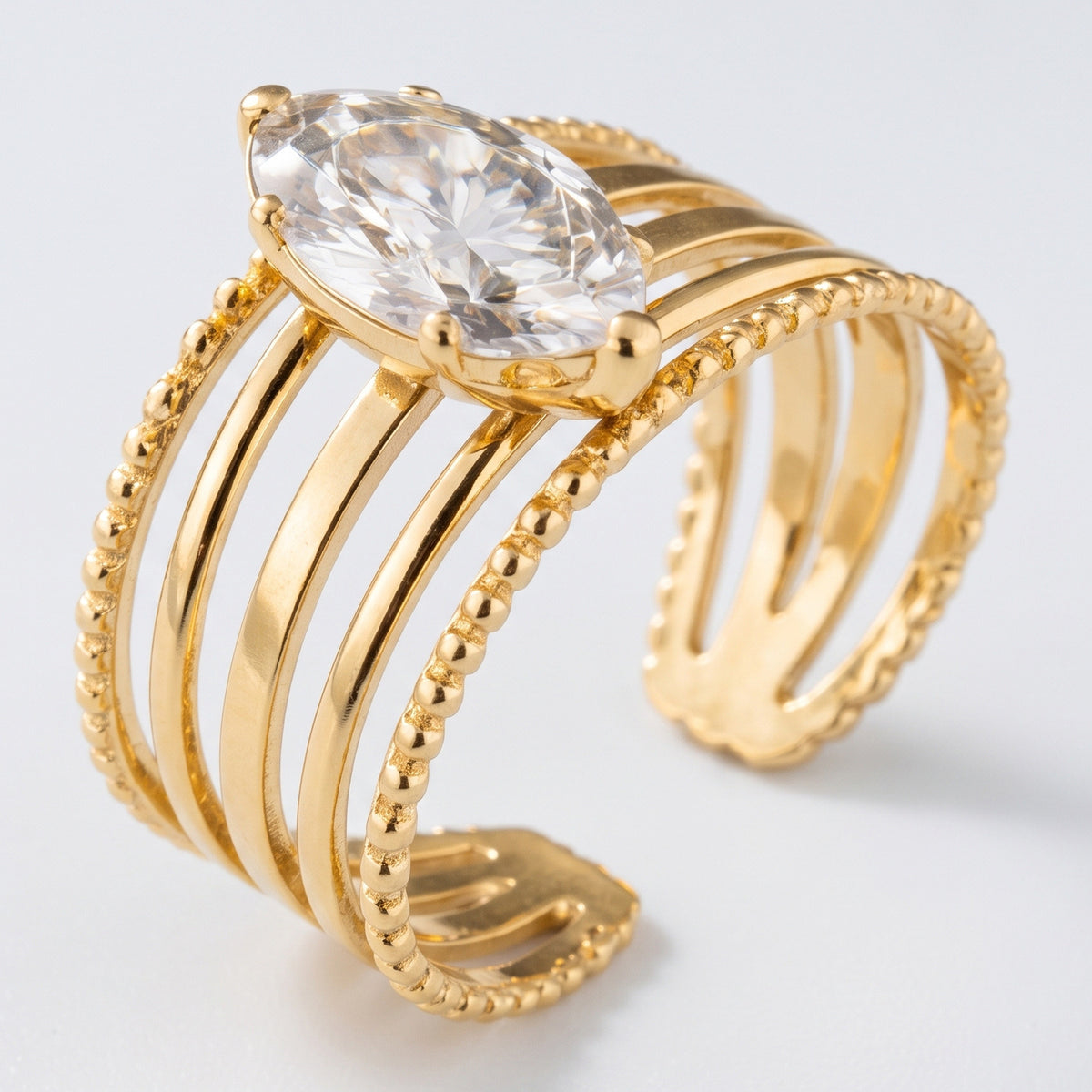 Dina – Verstellbarer Ring mit Zirkonia – Goldfarben