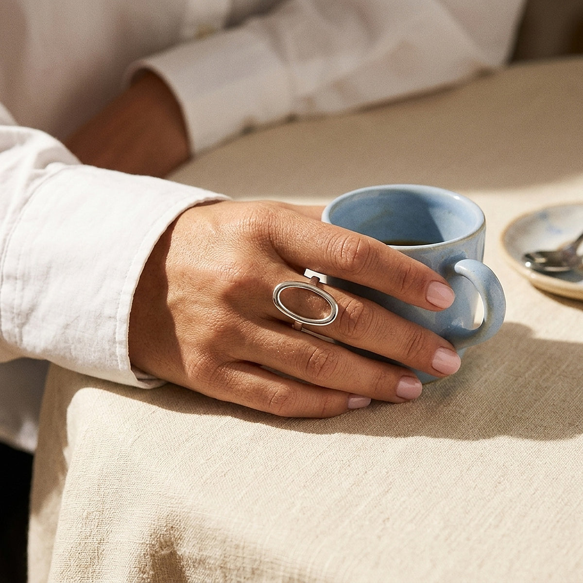 Floortje – Verstelbare Geometrische Statement Ring – 2 Kleuren