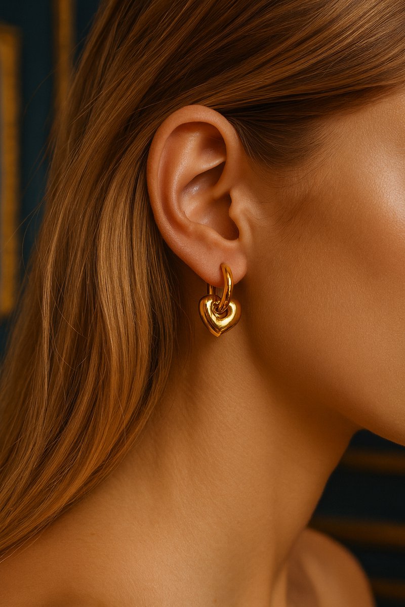 Luxe Oorbellen Dames Goudkleurig Hartje Chunky - Premium Stainless Steel Verguld - Hartjes Oorringen