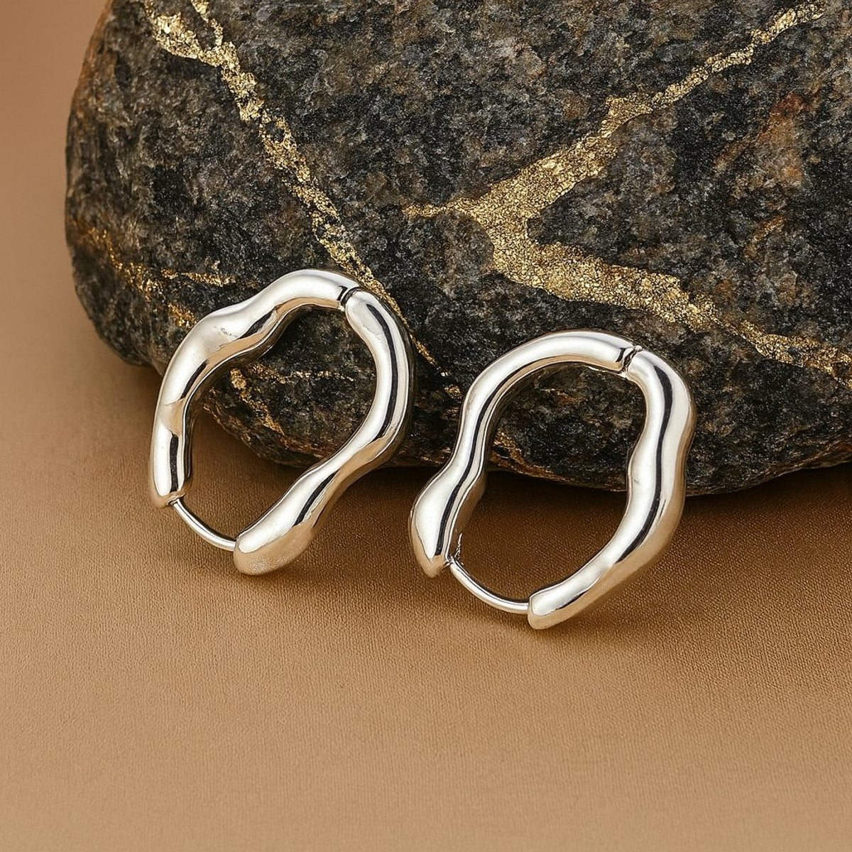 Luxe Oorbellen Zilverkleurig - Premium Stainless Steel Oorringen Zilver - Minimalistisch Elegant