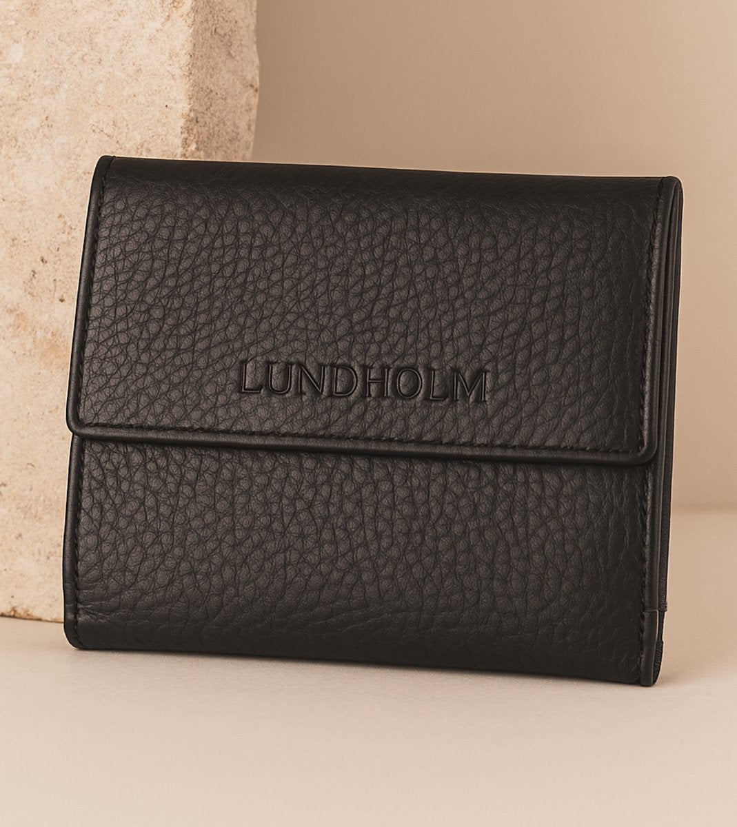 Lundholm Leren Dames Portemonnee – Zwart – Byske Serie – Klein, Elegant & RFID-Beschermd – 9 Pasjes, Kleingeld & Briefgeld – Premium Rundleer – Scandinavisch Design