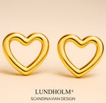 Lundholm Luxe Oorbellen Dames Goudkleurig Statement Hartjes - Premium Stainless Steel Waterproof - Oorstekers Goudkleurig Hart - Feestlijke Oorbellen Kerst Vrouwen Cadeautjes - Scandinavisch Design
