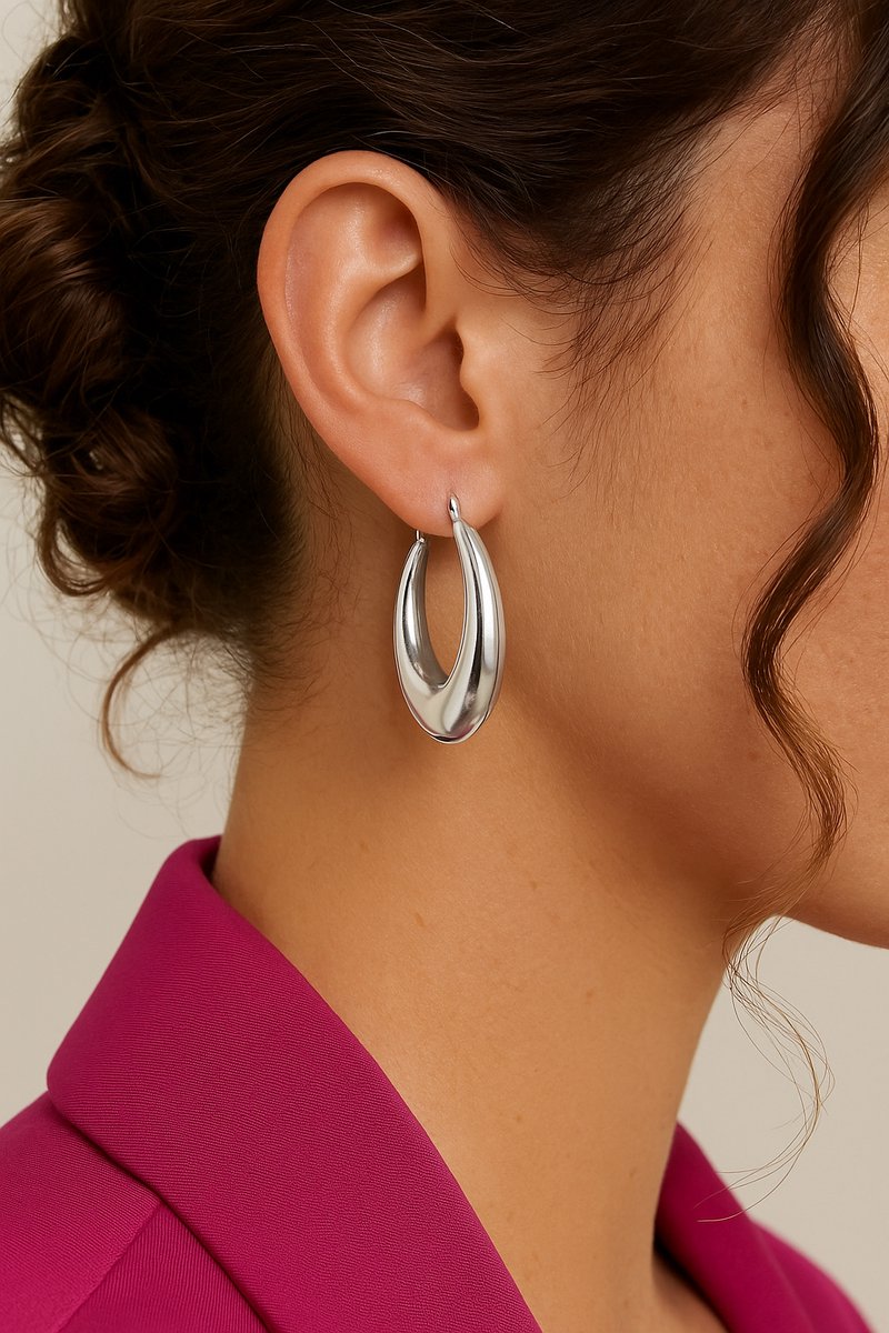 Lundholm Oorringen Dames Zilverkleurig – Premium Stainless Steel – Grote Statement Hoops (6 x 3.5 cm) Oorbellen Groot Feest – Elegant, Modern & Luxe – Geschenkverpakking