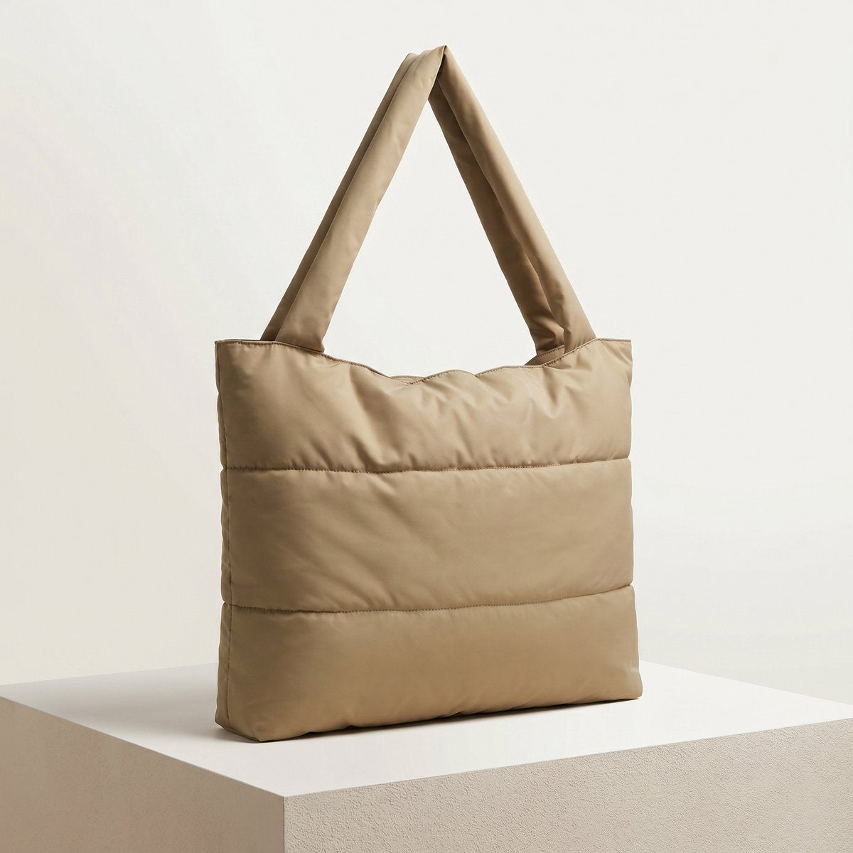 Tas Dames Puffer shopper groot Nylon - Schoudertas dames gewatteerde tas - tassen dames shopper - Taupe - vrouwen cadeautjes - Scandinavisch Design - Nykroppa serie