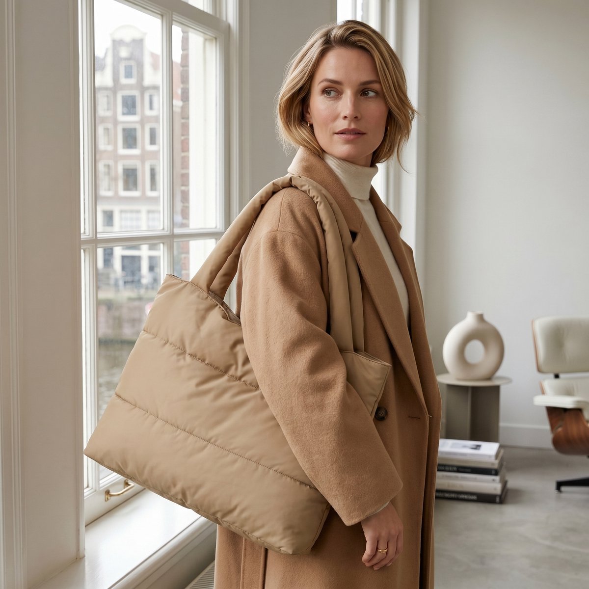 Tas Dames Puffer shopper groot Nylon - Schoudertas dames gewatteerde tas - tassen dames shopper - Taupe - vrouwen cadeautjes - Scandinavisch Design - Nykroppa serie