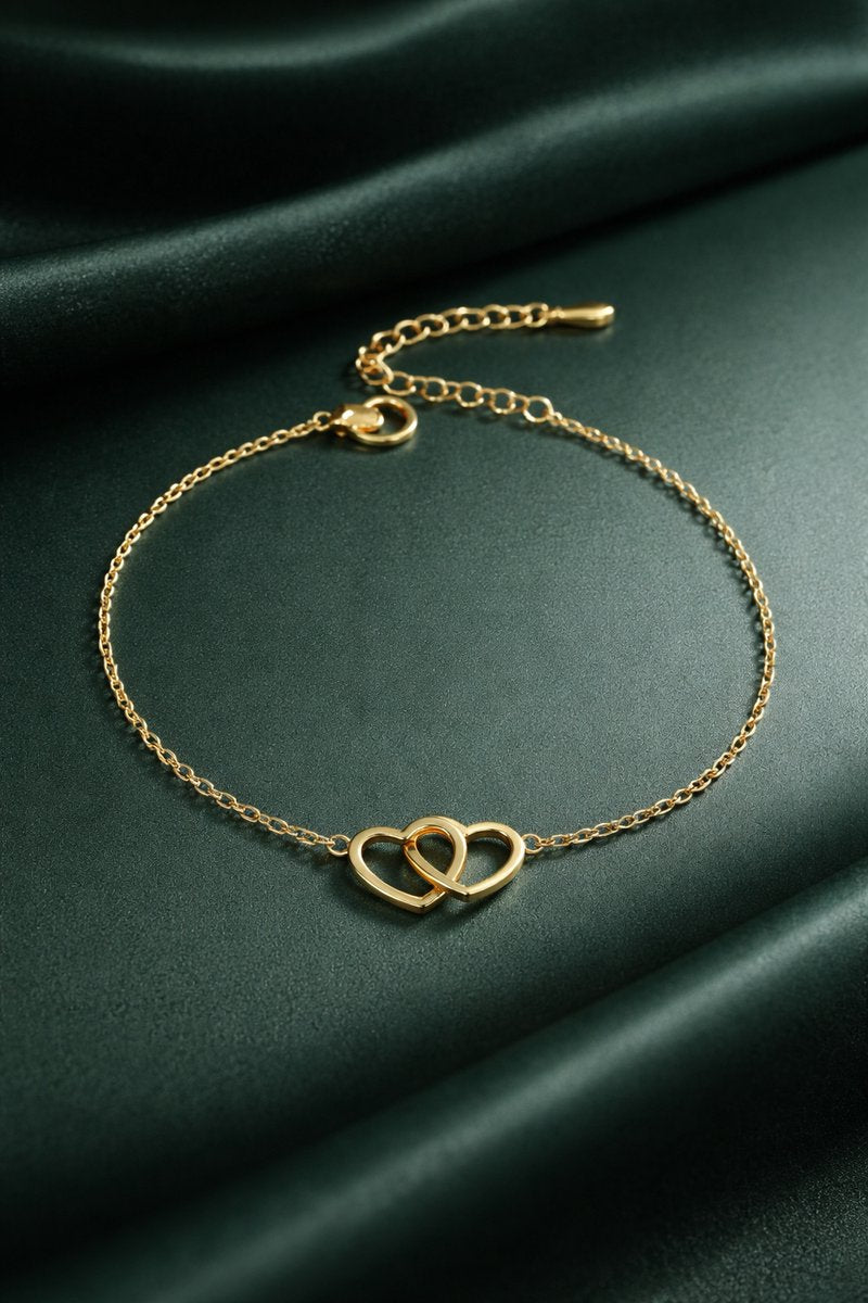 Lundholm luxe Armband Dames goud kleurig Hartjes - Liefde Armband Sieraad Cadeau - Premium Stainless Steel Jewellery - love bracelet - gouden Schakelarmband - My Alice Serie - in luxe Geschenkverpakking - Vrouwen Cadeautjes