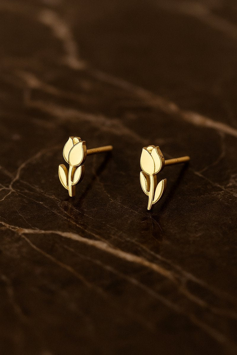 Luxe Oorbellen Dames Goudkleurig - Tulpen Design - Kleine Studs - Waterproof & Hypoallergeen