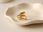Lundholm Amada open ring goud geometrisch minimalistisch