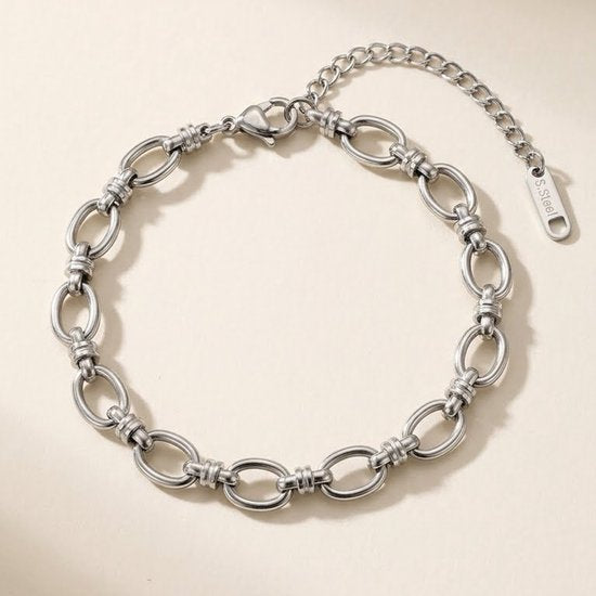 Lundholm Ellen schakelarmband zilver close-up — premium stainless steel verstelbare damesarmband Scandinavisch design
