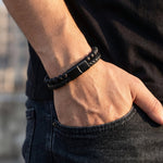 Lundholm Arvid Heren Armband Zwart Kunstleer Lavasteen detail