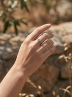 Lundholm Aveline zilver ring detail open schakel — premium stainless steel verstelbaar dames