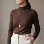 Lundholm Beatrice – Lange Ketting met Parelmoer of Tijgeroog Hanger – Hart parelmoer
