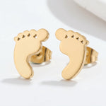 Lundholm Bebe babyvoetjes oorknopjes in goudkleurig stainless steel, cadeau voor moederdag
