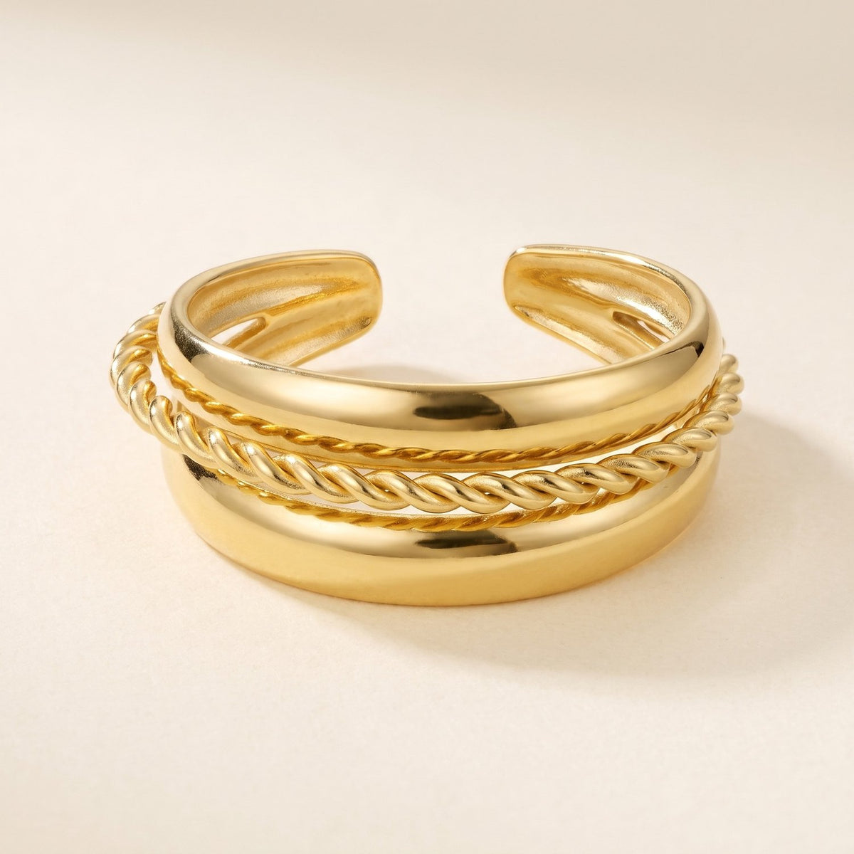 Lundholm Billie ring met gedraaide middenband
