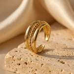 Lundholm Billie ring gedragen