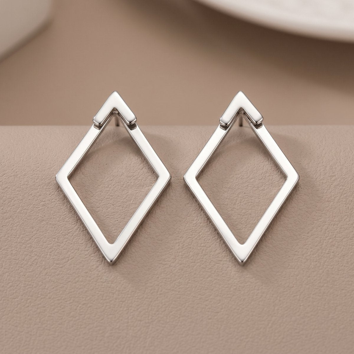 Lundholm Elvine oorbellen zilver - Scandinavisch design dames