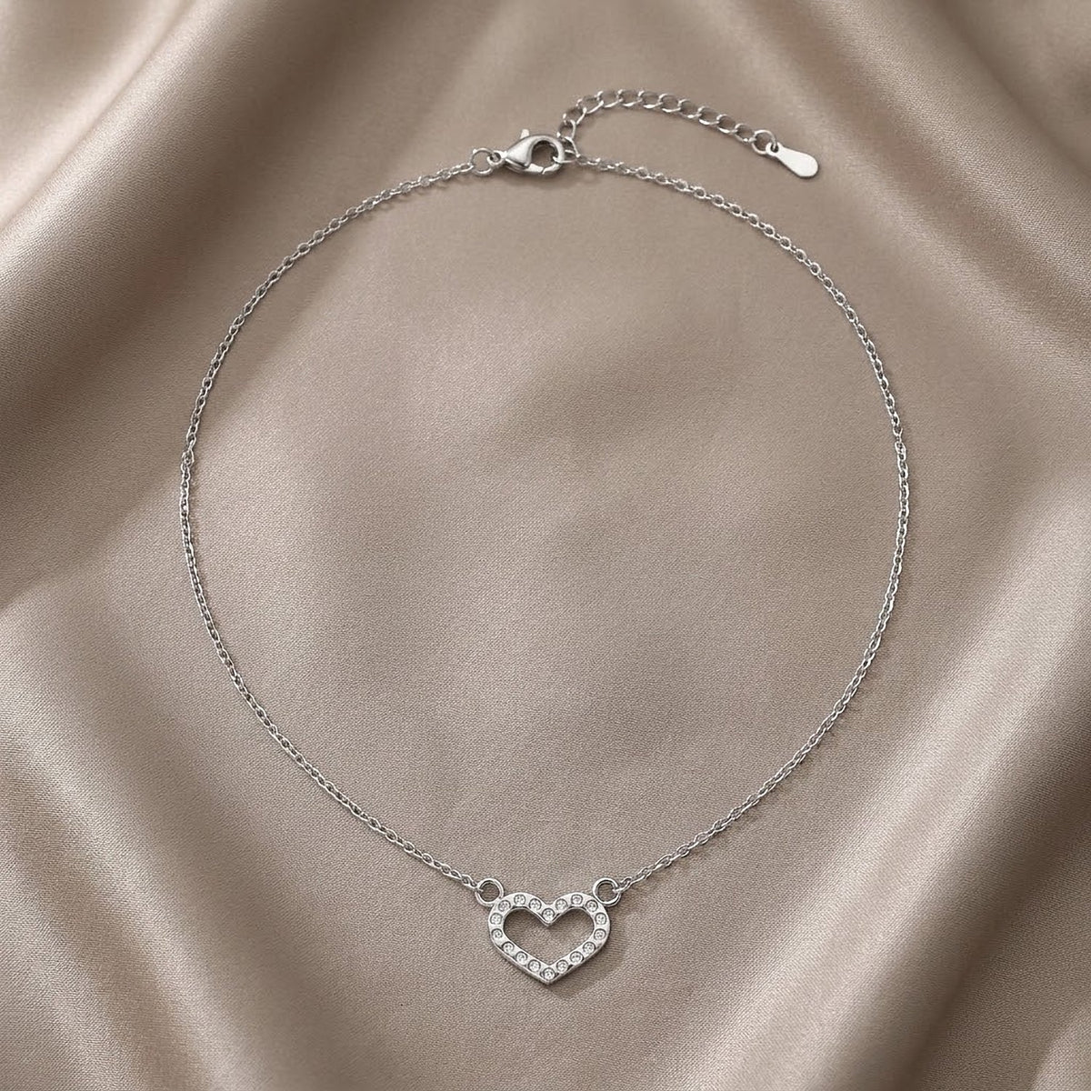 Lundholm Esme ketting dames zilverkleurig met open hartje en zirkonia