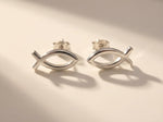 Lundholm Fisk oorknopjes dames zilverkleurig – vis oorbellen, stainless steel