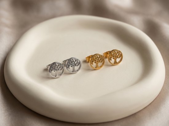 Lundholm Hannah oorknopjes zilver detail levensboom