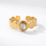 Lundholm Idun ring dames goud met transparante steen — verstelbaar premium stainless steel Scandinavisch design