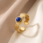 Lundholm Idun ring goud met blauwe natuursteen — combinatie met andere sieraden