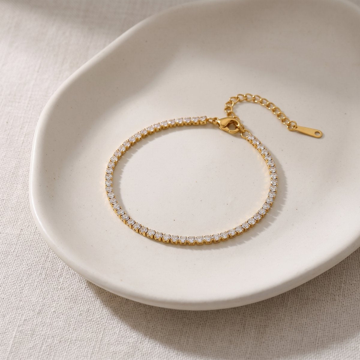 Lundholm Inge gouden armband met zirkonia – waterproof en hypoallergeen