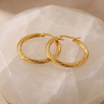 Lundholm Jayla goud creool oorbellen 2cm scandinavisch