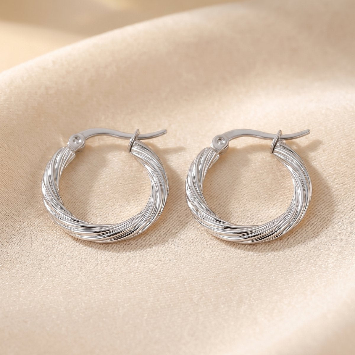 Lundholm Jayla zilver hoops dames sieraden
