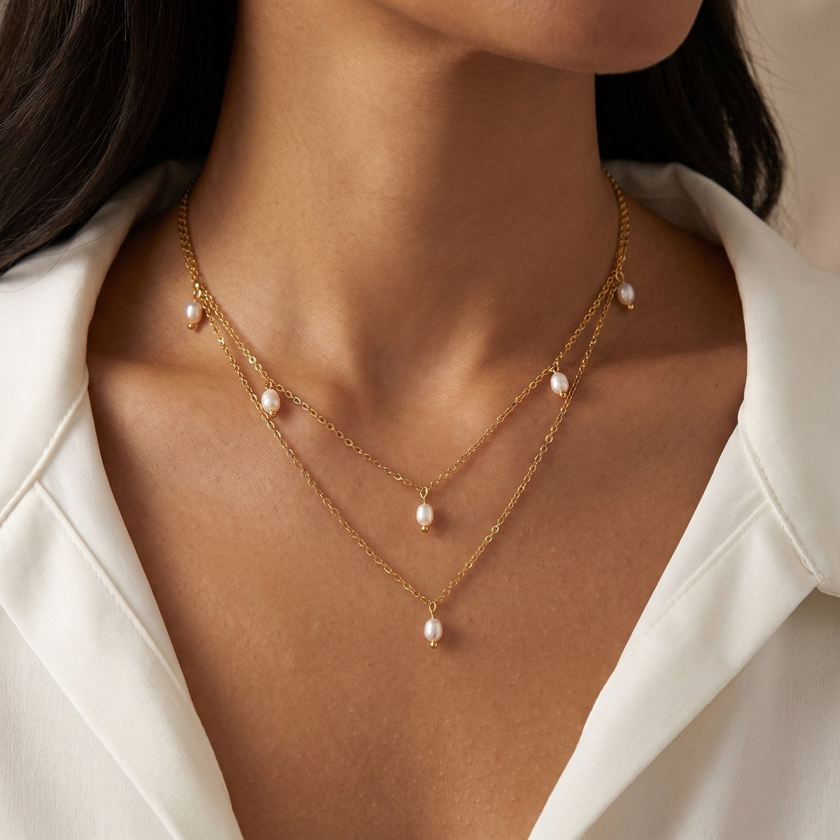 Lundholm Kristy layering ketting met parels goudkleurig